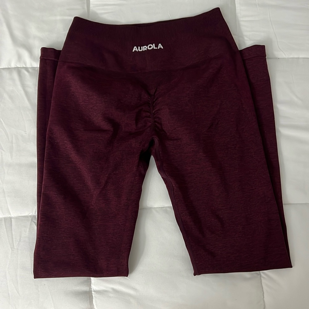AUROLA burgandy red workout leggings